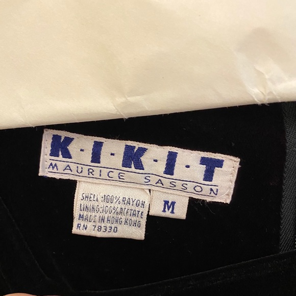 90s Vintage KIKIT Maurice Sasson Velvet Dress - Picture 3 of 3